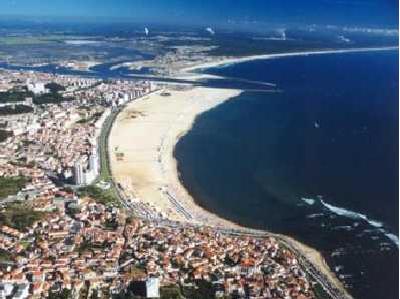 [FIGUEIRA+COM+ATAíDE.jpg]