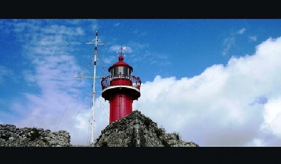 [lighthouse-in-figueira[1].jpg]