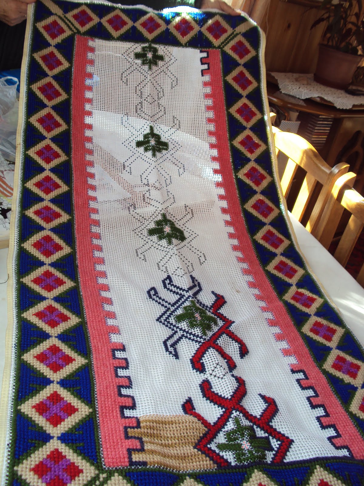 IMAGINACION DEL ARTE CUIDAD SAN ANTONIO: trabajo en esterilla baja cama.