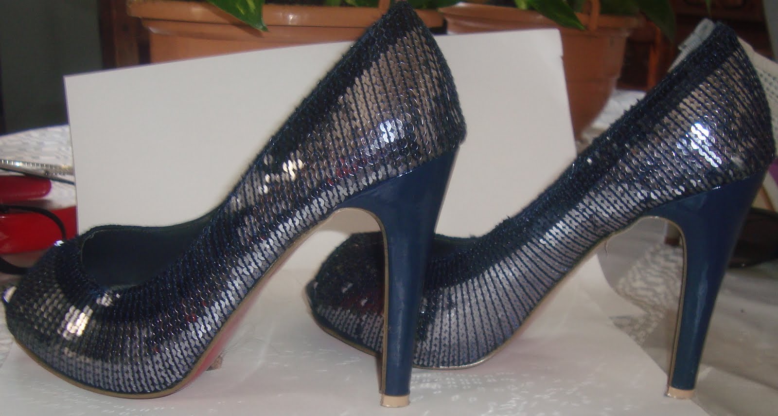 talon bleu electrique