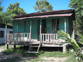 wooden house, El Porvenir, Honduras