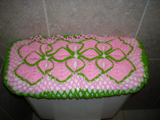crocheted toilet cover