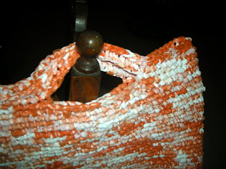 Crocheted plastic bag without edging