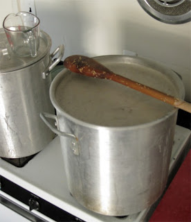 Certainly is a big mash for just five gallons of beer...