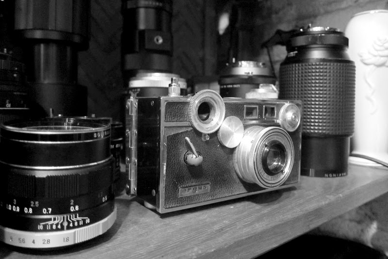 [46/365] Vintage Camera Equipment, Antiques Store, Santa Barbara