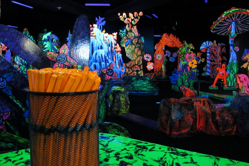 [143/365] Indoor Miniature Golf, The Putting Edge, Los Angeles