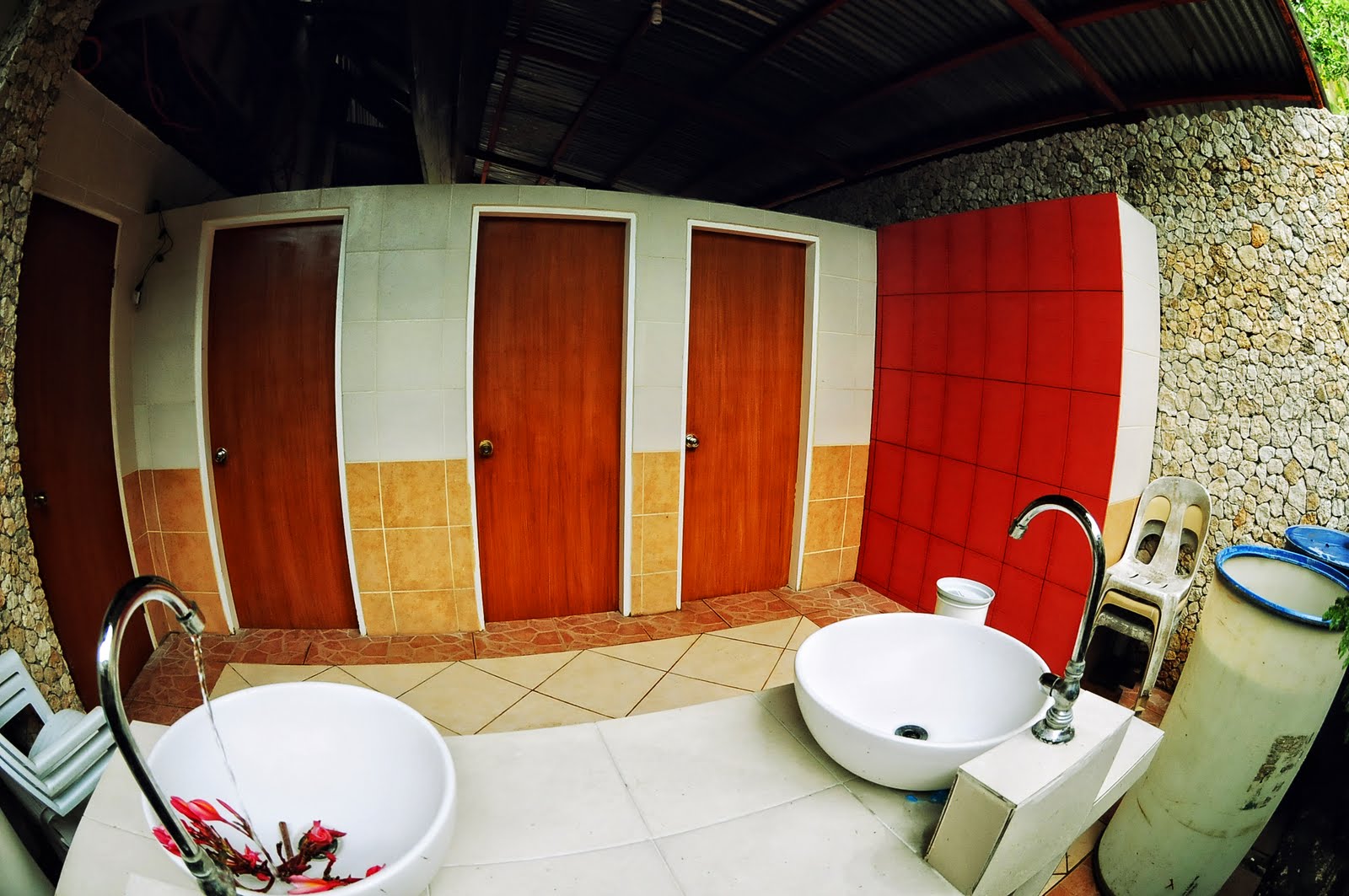 Isla Betita Garden and Beach Resort Comfort Rooms for Men and Women