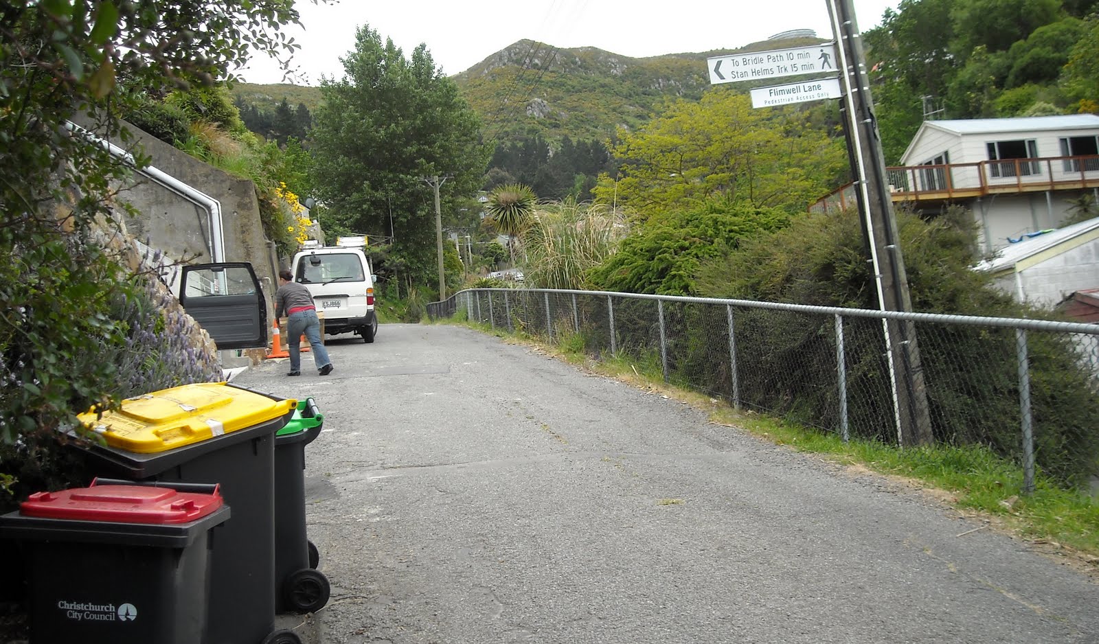 Woza Mark 2009. Three Tracks Below Mount Cavendish
