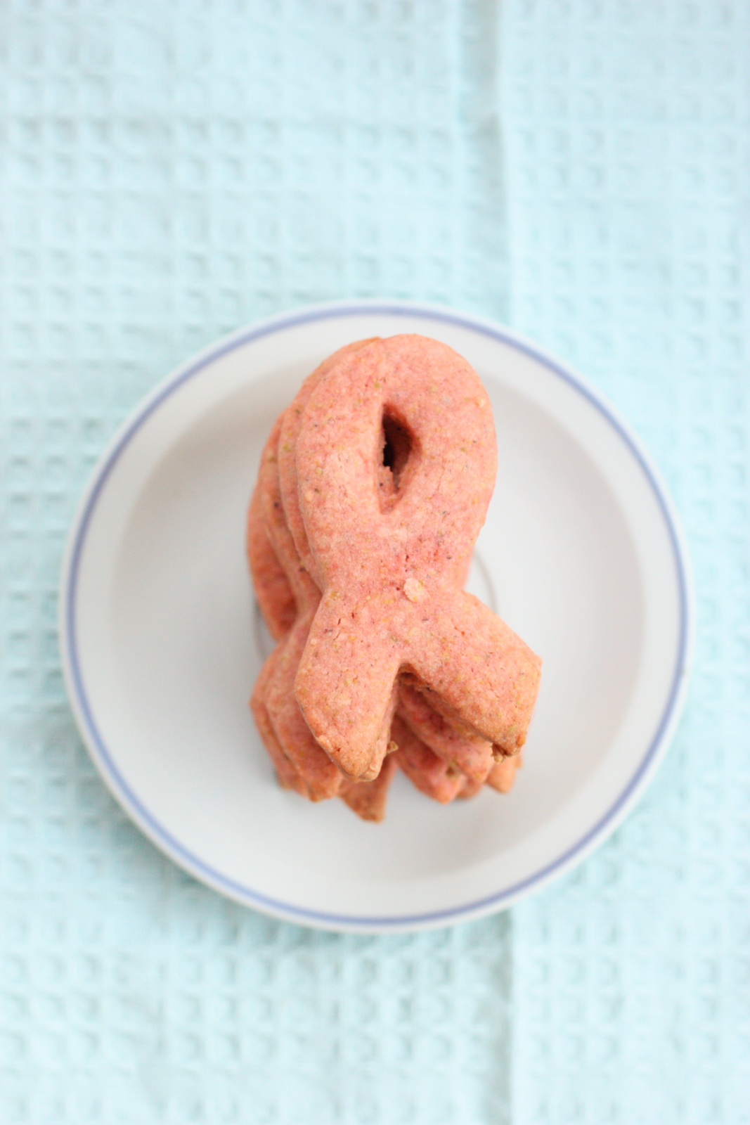 baking = love: Pink ribbon rosewater & pistachio shortbread