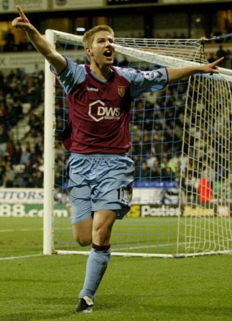 [article-0-01C88BC20000044D-608_468x647.jpg]