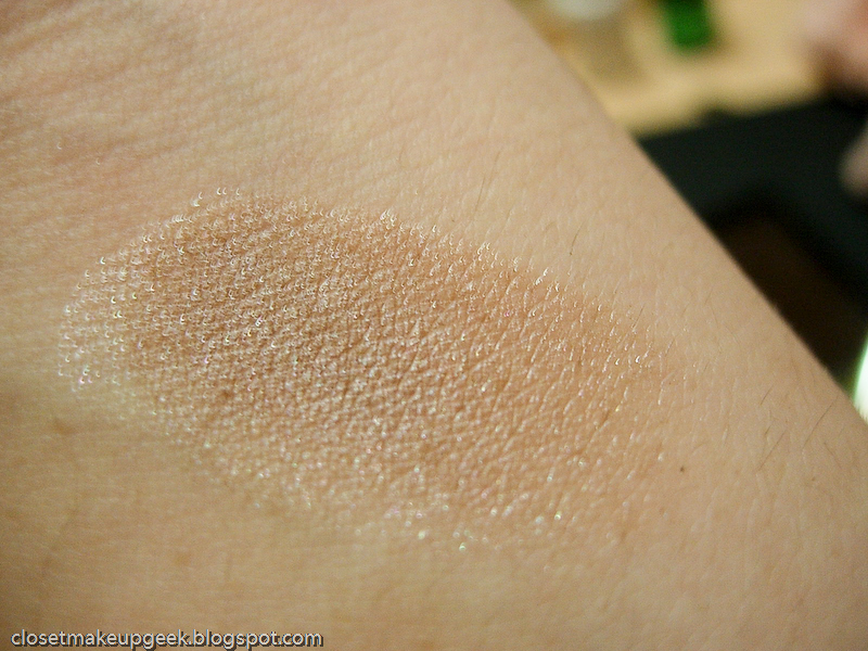 Stockpiled! Elianto Pearl Eyeshadow 17 Copper Brown