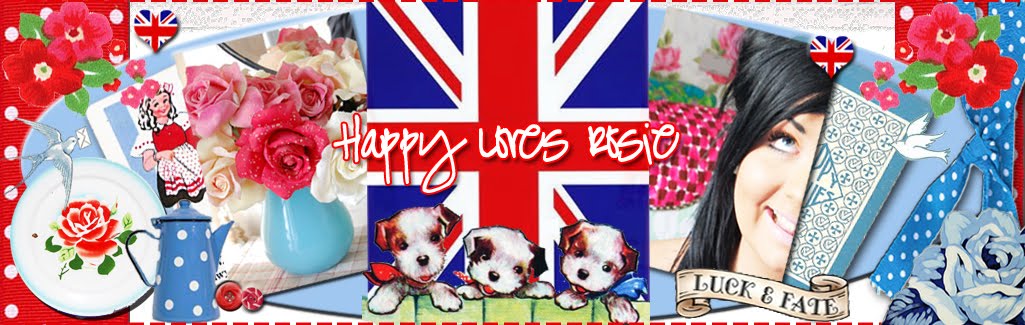 HAPPY LOVES ROSIE