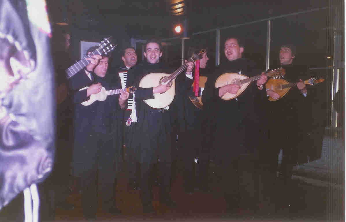 [Madeira(3-90)3.jpg]