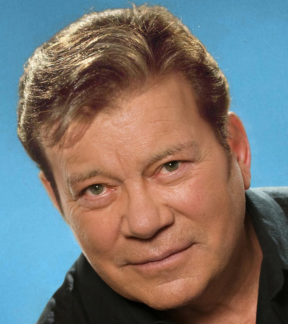 What kind of hairpiece does william shatner have? 