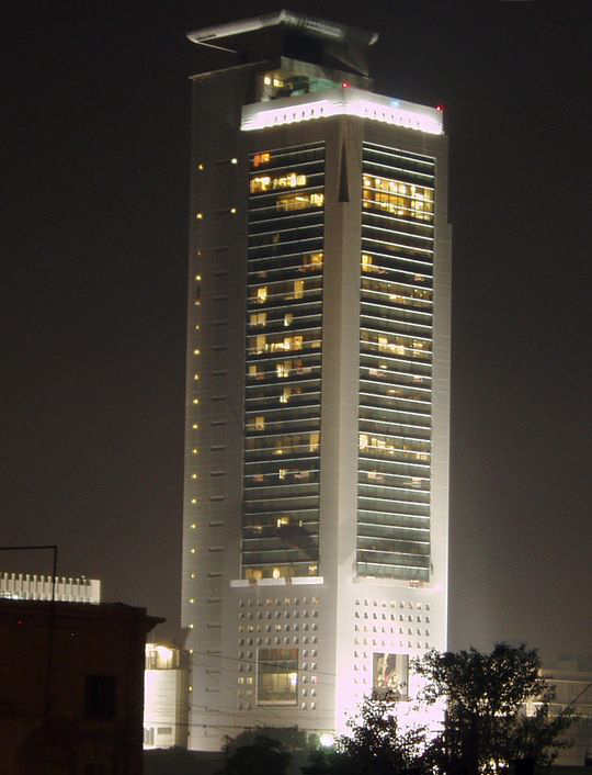 MCB Tower Karachi Biggest Building Of Pakistan