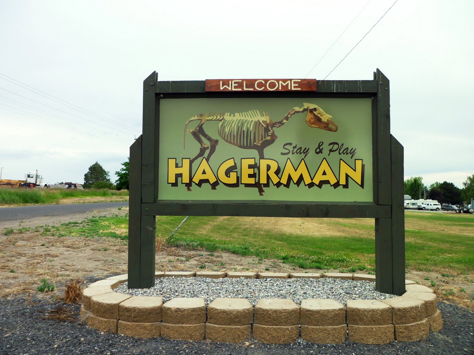 Crazy Daze & Nite Dreams to PoDunk err Hagerman Idaho