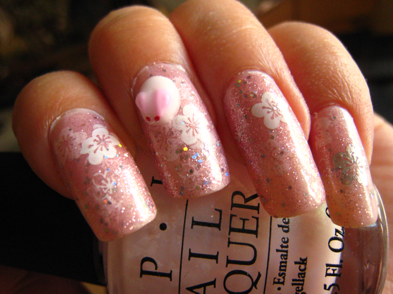 Jin Jin's Adventures: Chinese New Year Nails 2011 Part Two - Rat-bits?