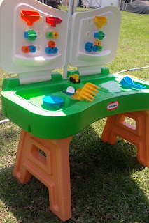 sand and water table 