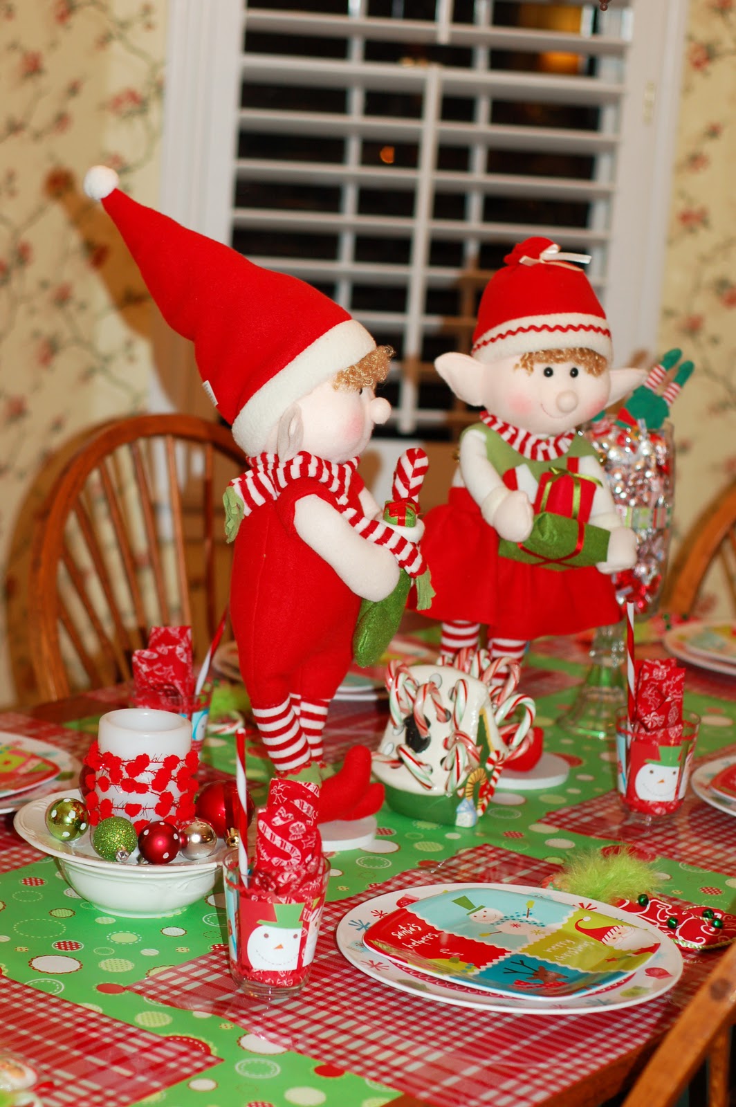 Life With Lulu and Junebug...And Carter, Too!: Elf Party
