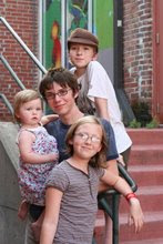 Taylor, Isabelle, Nick and Elia (August 2008)