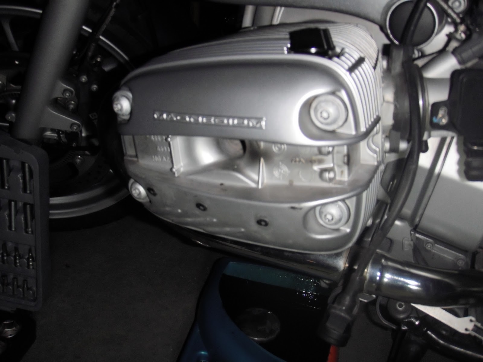 Brico Boxer BMW: Reglaje de valvulas (con mas fotos y mas grandes)