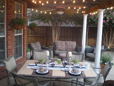 Dining by the pool soothing tablescape- The style sisters