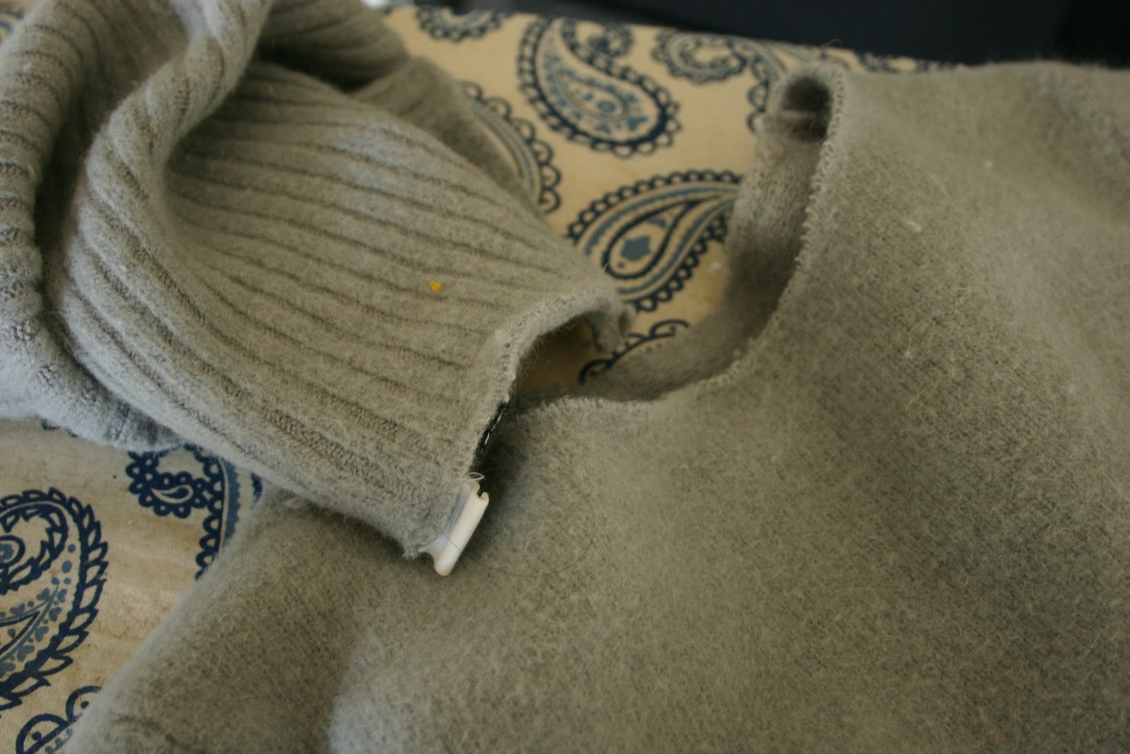 Grosgrain: Embellish Knit Month: Day 29