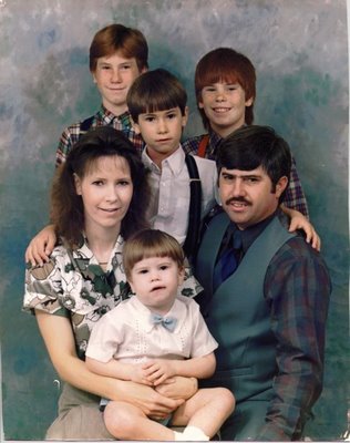 [Donald+Harper+Family+1988.jpg]