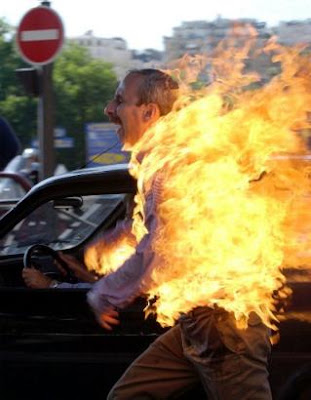 http://3.bp.blogspot.com/_8BUV4XVKsaM/SyksXWVOmlI/AAAAAAAAAGI/fGNE0SkgAlM/s400/man-on-fire.jpg