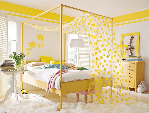 pretty things: design: happy yellow bedroom

