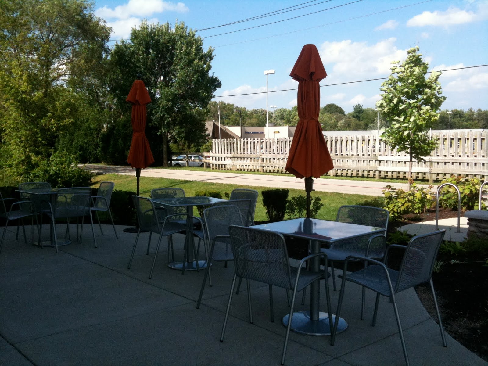 Indianapolis Always Interesting Huddles Frozen Yogurt