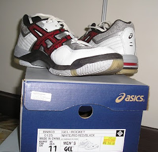 asics gel rocket 9 badminton shoes