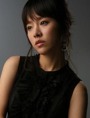 Korea Beautiful Actress: Han Ji Min - Fashion Magazine 2009 ...