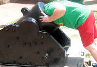 Paul's head in a cannon at Fort Macon