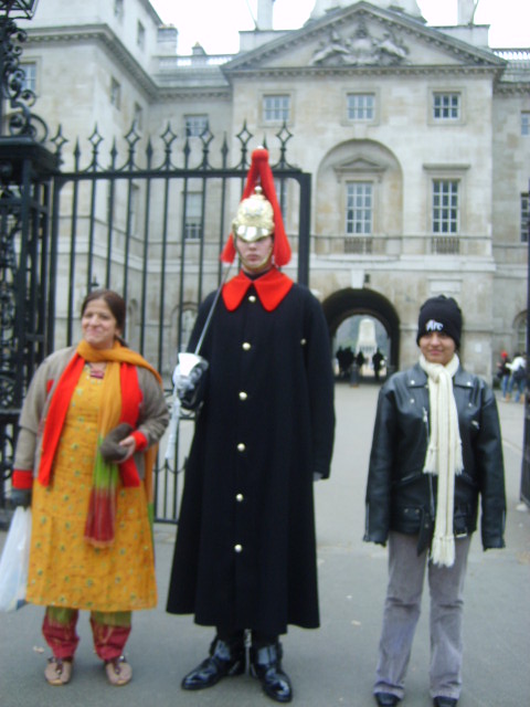 [my+personal+bodyguard.JPG]