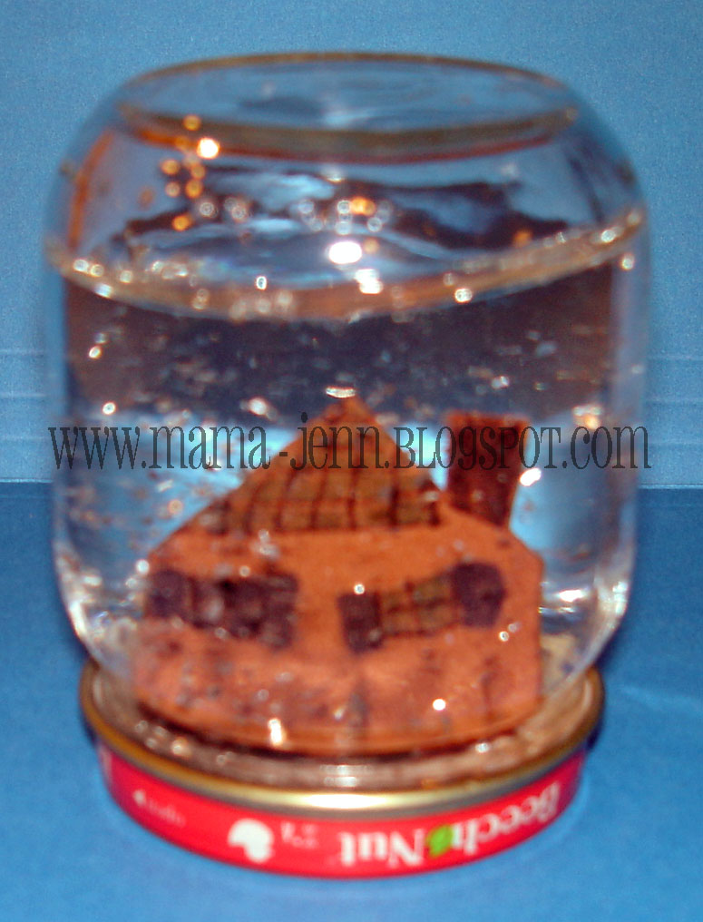 [snow+globe2.jpg]