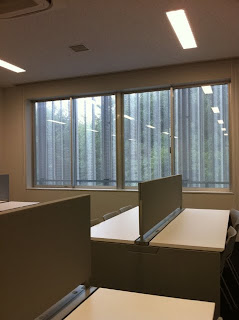 早稲田大学所沢キャンパスの１０１号館にある自習室