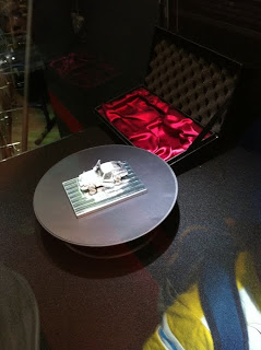 トミカ博in東京の超微細加工アルミ製トミカ40周年記念プレミアム展示コーナー