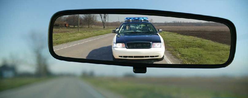 [cops-rear-view-mirror-police.jpg]