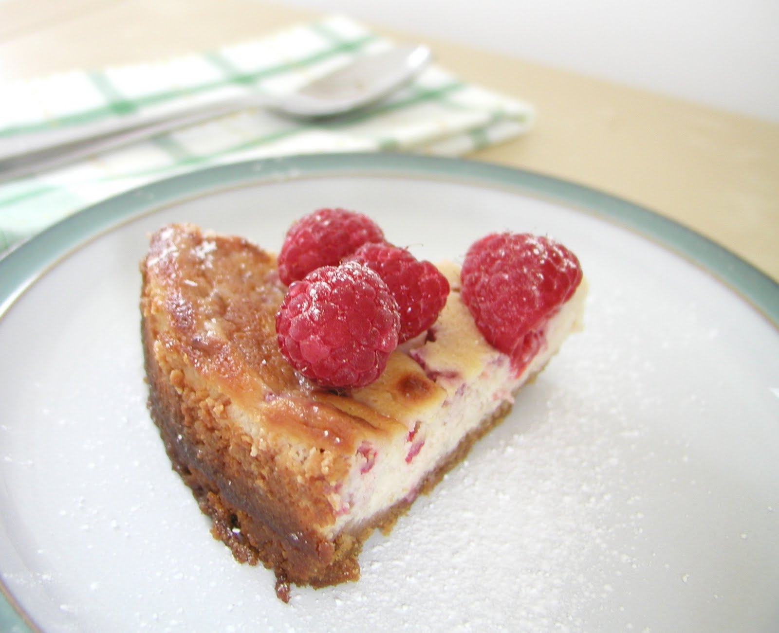 Hand Knitted Things Baked Raspberry and Ricotta Cheesecake