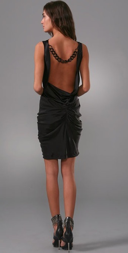 [black2009112867_p1_v1_m56577569831835898_254x500.jpg]