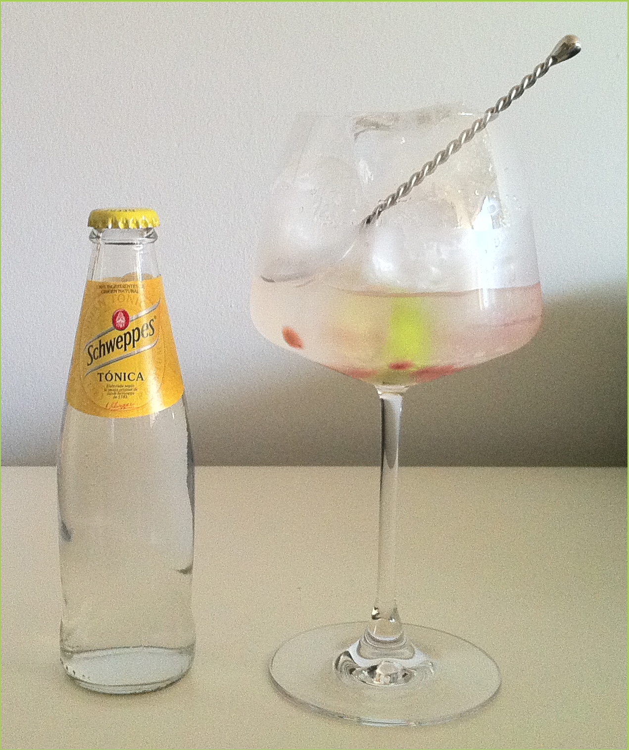 Preparación. Gin Tonic perfecto Plymouth