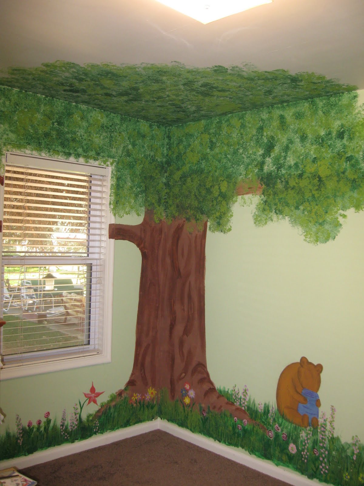 2 Big Macs and a Lil' McNugget: Audrey's Winnie The Pooh tree