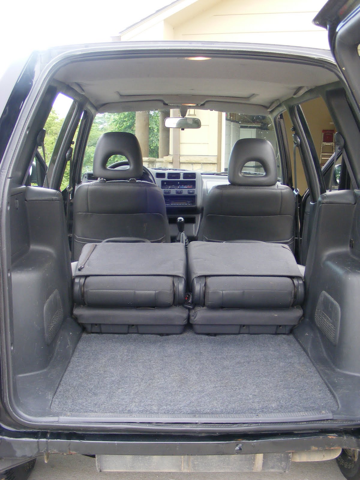 1999 Toyota Rav4 L: Interior
