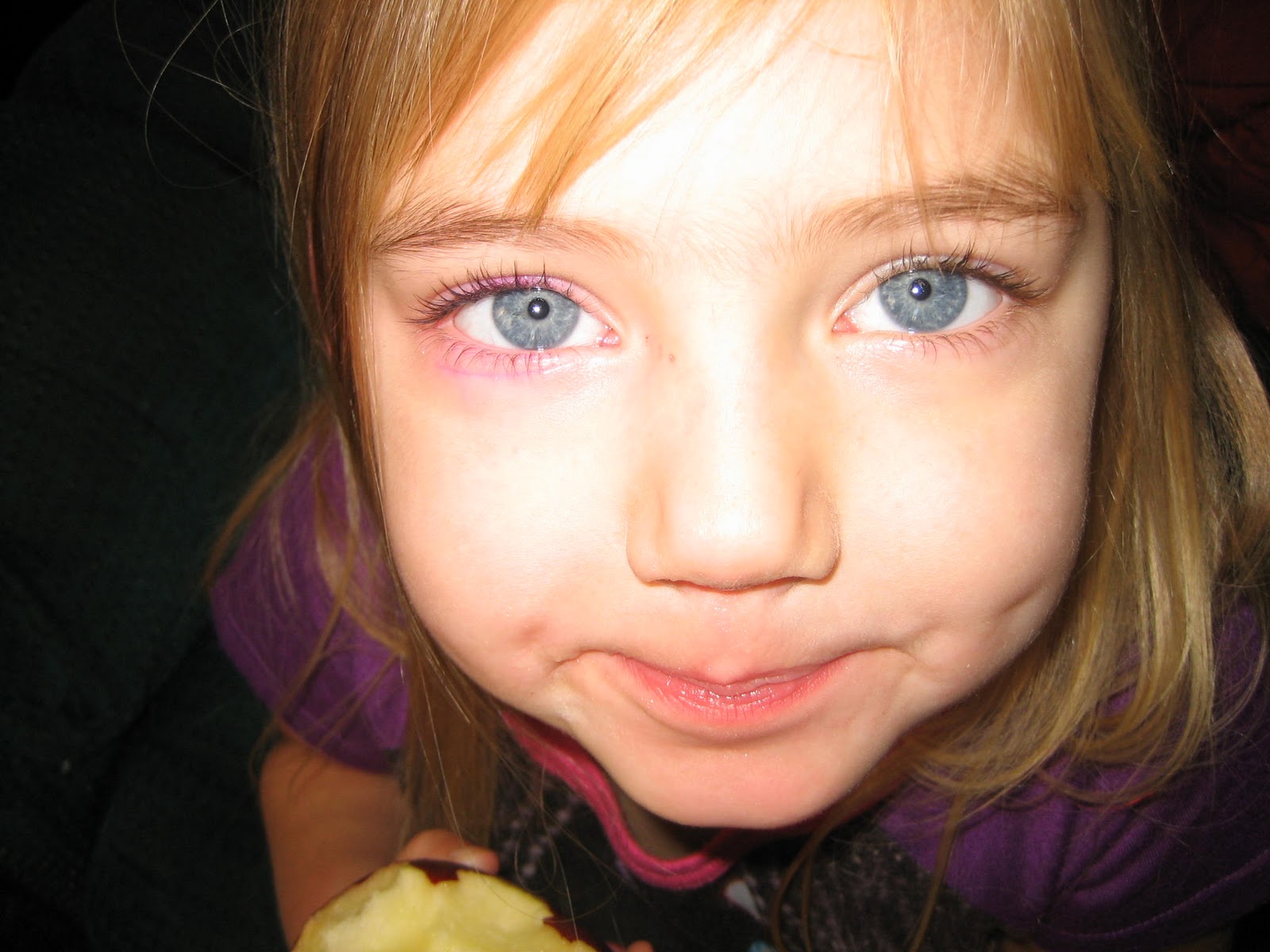 from-a-to-z-little-girls-and-makeup