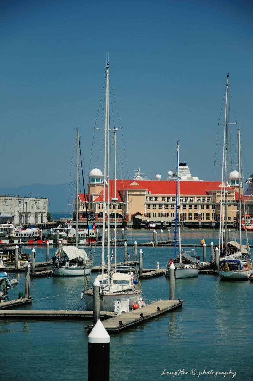 [Ferry_001_wall.jpg]