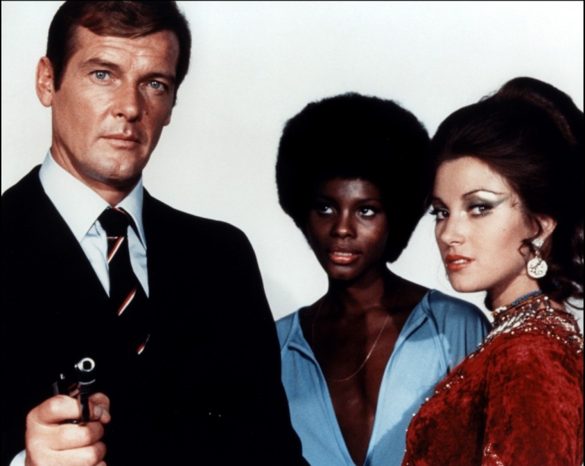 Somebody Stole My Thunder Pictures and Posters from LIVE AND LET DIE (1973) Somebody Stole My Thunder Pictures and Posters from LIVE AND LET DIE (1973)
