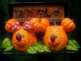 mickey minnie halloween pumpkin face