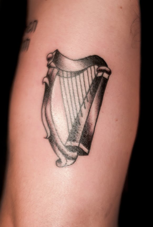 Harp tattoo on Pinterest | Portrait Tattoos, Irish and Bar Signs
