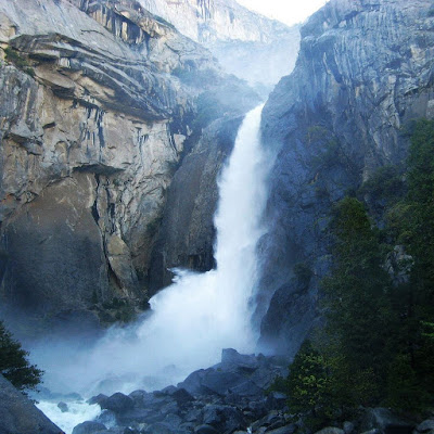 Yosemite Waterfall download free wallpapers backgrounds for Apple iPad